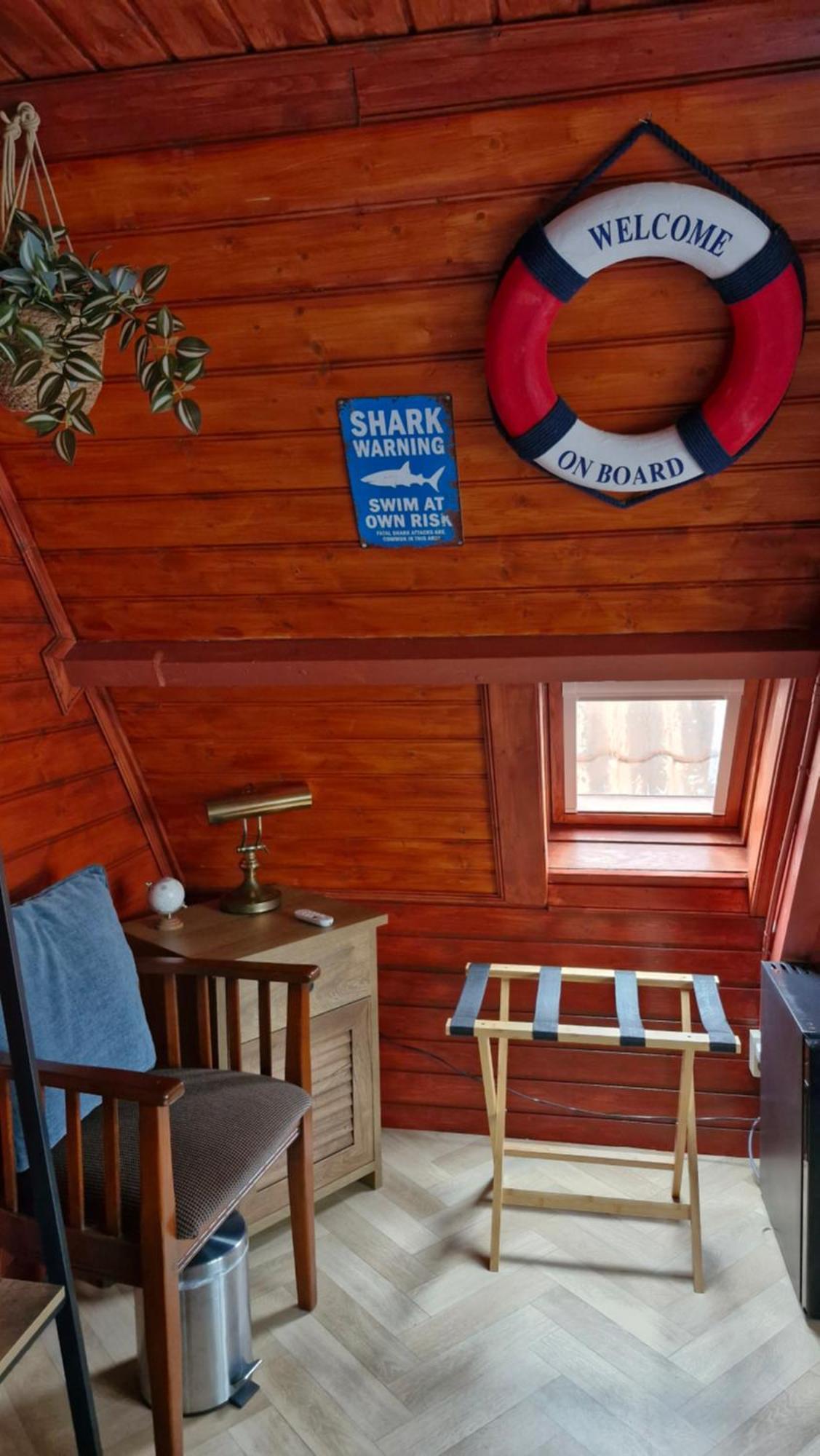 Bed & Breakfast Moments Schagen Δωμάτιο φωτογραφία